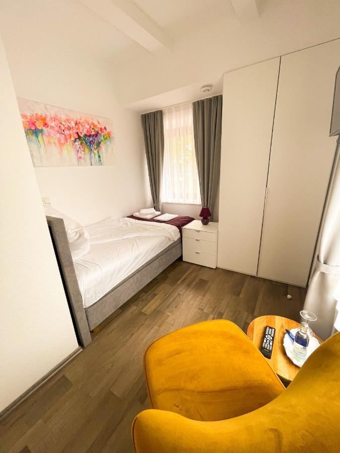 Hotel Kronenkurve برغكامن المظهر الخارجي الصورة